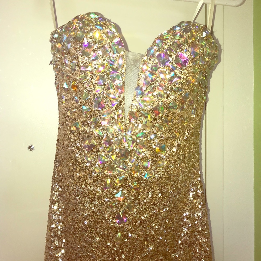 Gold Prom Dress!!